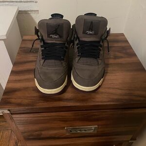 A MA MANIÉRE X AIR JORDAN IV